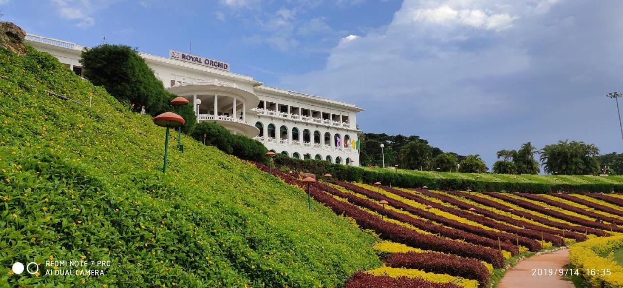 Royal Orchid Brindavan Garden Mysore Belagula Екстериор снимка